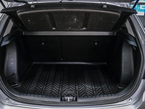 Хетчбэк Kia Rio X-Line 2019 года, 1400000 рублей, Красноярск