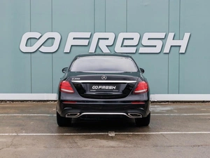 Седан Mercedes-benz E-класс 2019 года, 2750000 рублей, Большой Сочи