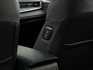 Седан Toyota Camry 2025 года, 4599050 рублей, Москва