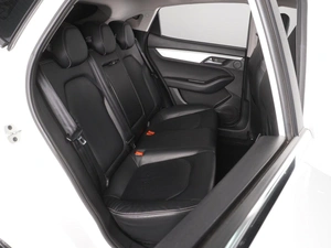 Лифтбек JAC J7 2023 года, 1169000 рублей, Минеральные Воды