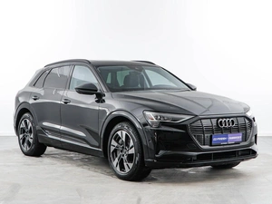 Внедорожник Audi e-tron 2020 года, 4357077 рублей, Москва