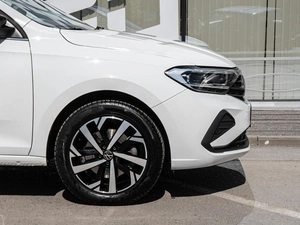 Лифтбек Volkswagen Polo 2021 года, 1929000 рублей, Волгоград