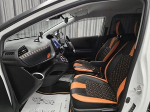 Минивэн Toyota Sienta 2019 года, 1430000 рублей, Ачинск