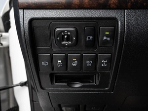 Внедорожник Toyota Land Cruiser 2012 года, 3450000 рублей, Краснодар