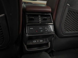 Внедорожник Geely Monjaro 2023 года, 3392000 рублей, Ставрополь