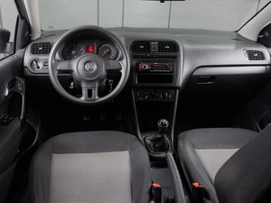 Седан Volkswagen Polo 2014 года, 669000 рублей, Тюмень