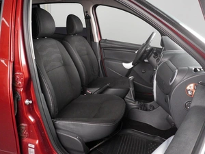 Хетчбэк Renault Sandero Stepway 2012 года, 549000 рублей, Красный Пахарь