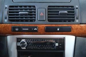 Седан Toyota Avensis 2007 года, 869000 рублей, Омск