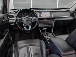 Седан Kia Optima 2018 года, 2098000 рублей, Краснодар