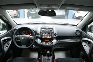 Внедорожник Toyota RAV4 2011 года, 1533000 рублей, Солонцы