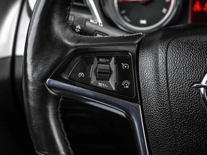 Внедорожник Opel Mokka 2015 года, 1434000 рублей, Кирилловка