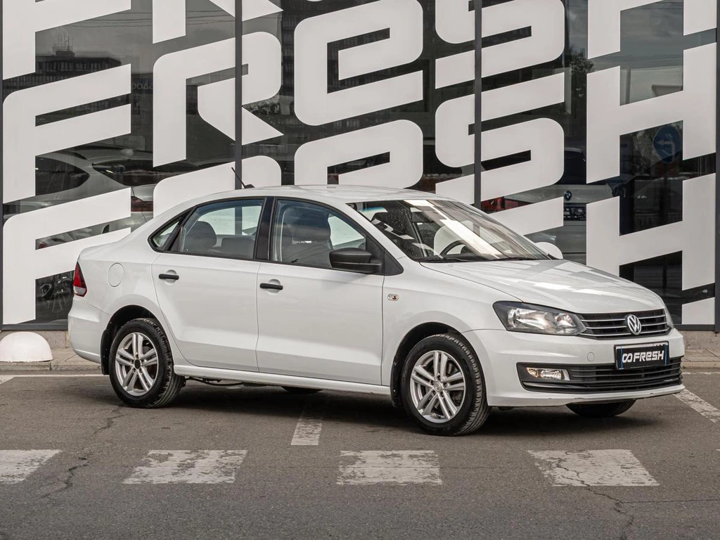 Седан Volkswagen Polo 2017 года, 1340000 рублей, Краснодар