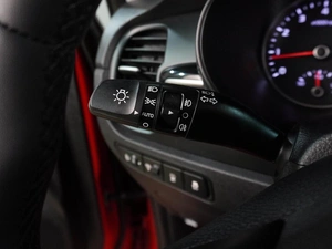 Седан Kia Rio 2018 года, 1379000 рублей, Воронеж