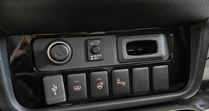 Внедорожник Mitsubishi Outlander 2021 года, 2850000 рублей, Красноярск