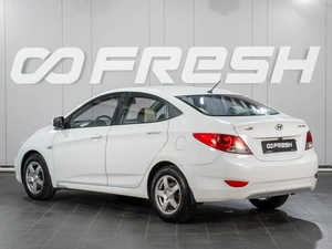 Седан Hyundai Solaris 2012 года, 699000 рублей, Сургут