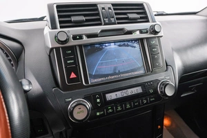 Внедорожник Toyota Land Cruiser Prado 2014 года, 2949000 рублей, Красноярск