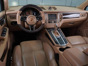 Внедорожник Porsche Macan Turbo 2015 года, 3769000 рублей, Воронеж