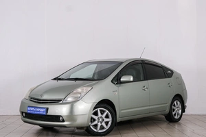 Лифтбек Toyota Prius 2008 года, 749000 рублей, Красноярск