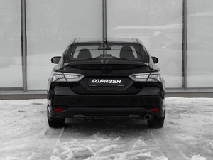 Седан Toyota Camry 2020 года, 3200000 рублей, Тверь