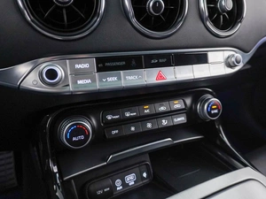 Лифтбек Kia Stinger 2019 года, 2649046 рублей, Москва