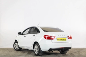 Седан ВАЗ (LADA) Vesta 2019 года, 979000 рублей, Тюмень