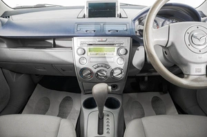 Хетчбэк Mazda Demio 2002 года, 299000 рублей, Барнаул