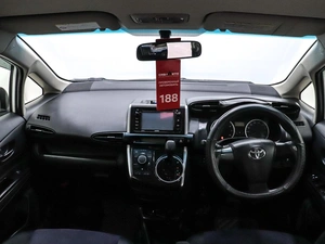 Минивэн Toyota Wish 2014 года, 1330000 рублей, Красноярск