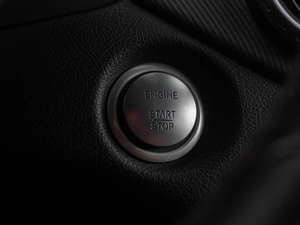 Внедорожник Mercedes-benz GLA-класс 2016 года, 2199000 рублей, Тюмень