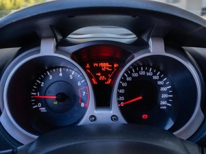 Внедорожник Nissan Juke 2013 года, 923500 рублей, Волгоград