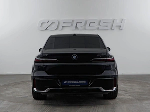 Седан BMW i7 2022 года, 12798999 рублей, Москва