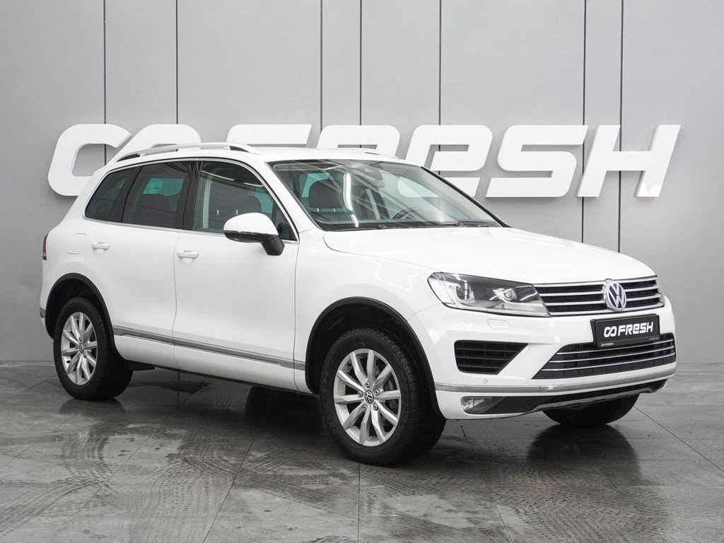 Внедорожник Volkswagen Touareg 2015 года, 2549000 рублей, Воронеж