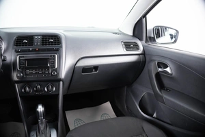 Седан Volkswagen Polo 2017 года, 1399000 рублей, Пермь