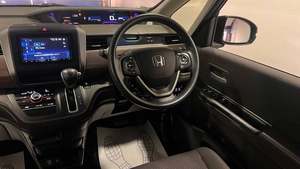Минивэн Honda Freed 2020 года, 1549000 рублей, Красноярск