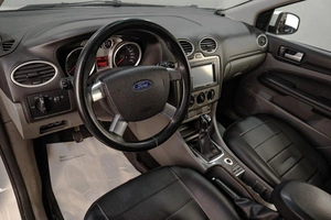 Хетчбэк Ford Focus 2009 года, 679000 рублей, Челябинск