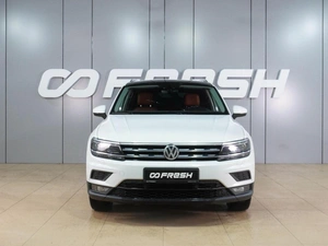 Внедорожник Volkswagen Tiguan 2017 года, 2349000 рублей, Воронеж