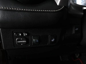 Внедорожник Toyota RAV4 2017 года, 2349000 рублей, Аксай