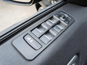 Внедорожник Land Rover Discovery Sport 2019 года, 2399000 рублей, Волгоград