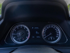 Седан Hyundai Sonata 2020 года, 2500000 рублей, Волгоград