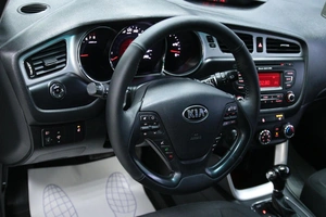 Хетчбэк Kia Ceed 2014 года, 1173000 рублей, Солонцы