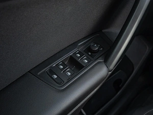 Внедорожник Volkswagen Tiguan 2022 года, 2799000 рублей, Краснодар