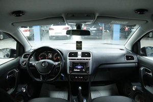 Седан Volkswagen Polo 2016 года, 948000 рублей, Солонцы
