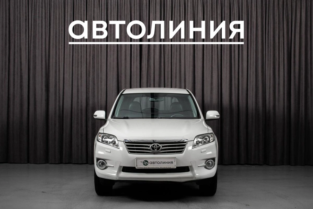 Внедорожник Toyota RAV4 2012 года, 1470000 рублей, Красноярск