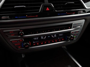 Седан BMW 7 серия 2016 года, 3999077 рублей, Москва