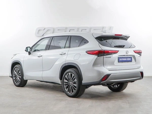 Внедорожник Toyota Highlander 2026 года, 5494434 рублей, Москва
