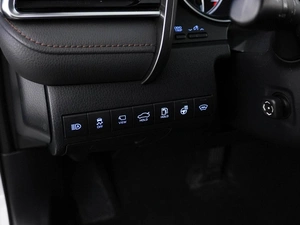 Седан Toyota Camry 2019 года, 2673444 рублей, Москва