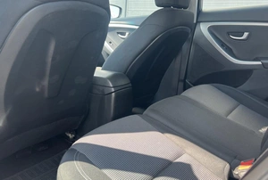 Хетчбэк Hyundai i30 2014 года, 990000 рублей, Солонцы