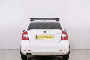 Лифтбек Skoda Octavia 2011 года, 899000 рублей, Красноярск