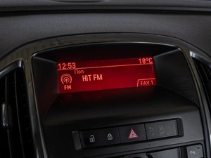 Хетчбэк Opel Astra 2012 года, 865000 рублей, Краснодар
