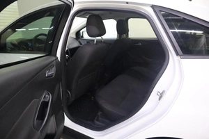 Седан Ford Focus 2016 года, 1175000 рублей, Брянск