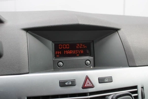 Седан Opel Astra 2011 года, 580000 рублей, Ярославль